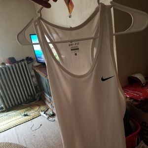 Nike tanktop womens